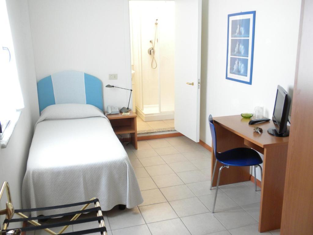 Hotel La Roccia Palau Habitación foto